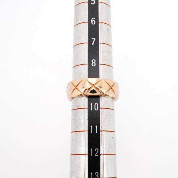 Chanel Coco Crush Ring, Beige Gold, 18KPG Pink Size 49, Women's - Picture 8 of 9
